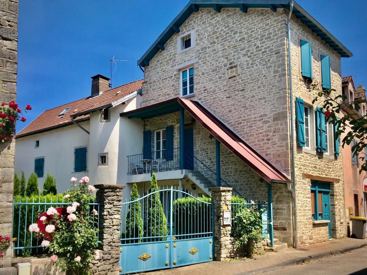 Manoir Saint-Pierre Bed & Breakfast Villersexel Dış mekan fotoğraf