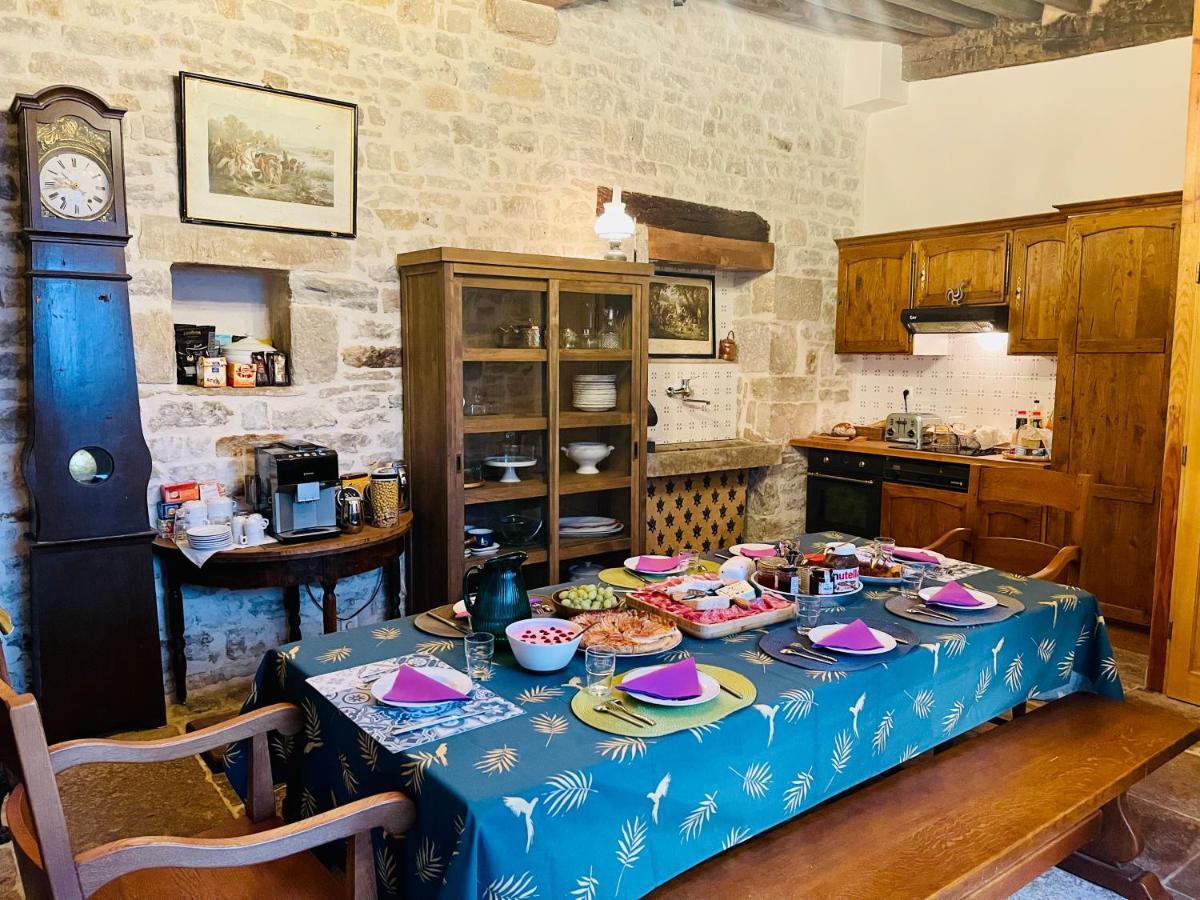 Manoir Saint-Pierre Bed & Breakfast Villersexel Dış mekan fotoğraf