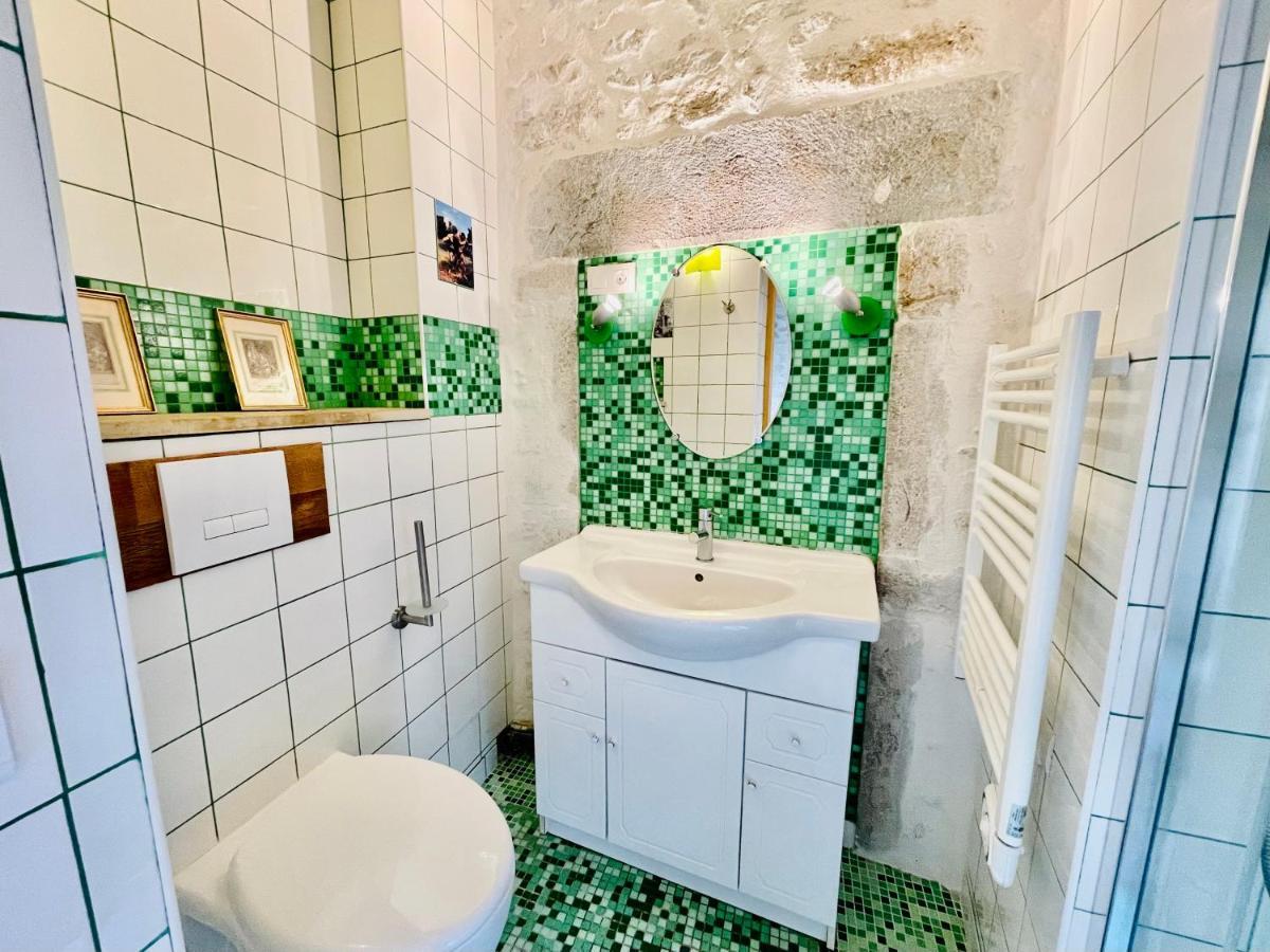 Manoir Saint-Pierre Bed & Breakfast Villersexel Dış mekan fotoğraf