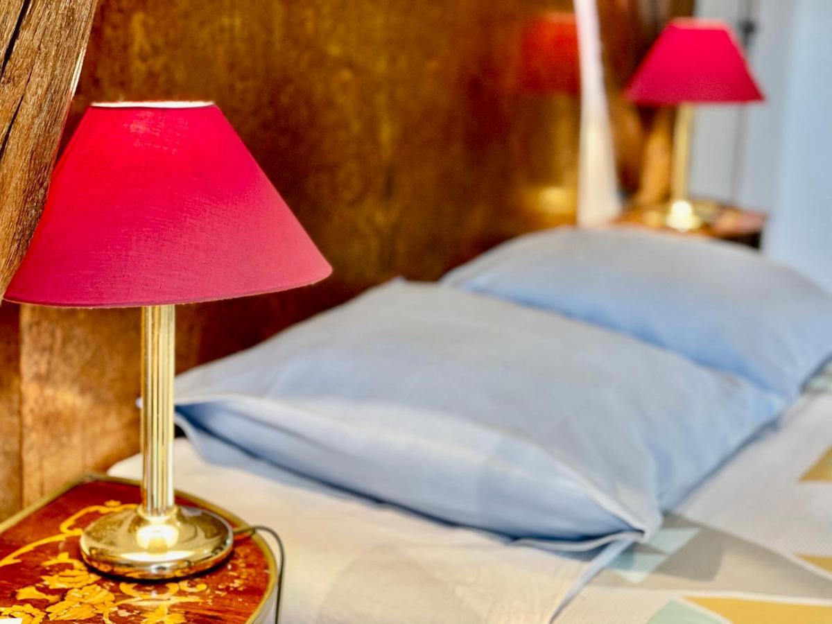 Manoir Saint-Pierre Bed & Breakfast Villersexel Dış mekan fotoğraf