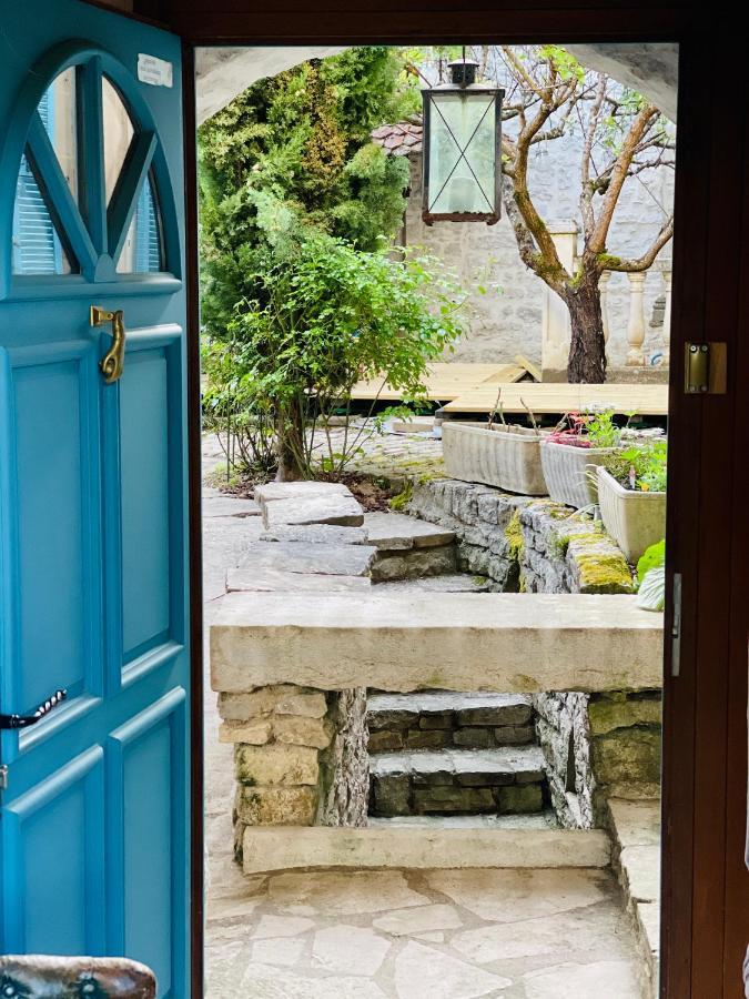 Manoir Saint-Pierre Bed & Breakfast Villersexel Dış mekan fotoğraf